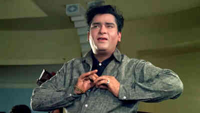 Aaj Kal Tere Mere Pyar Ke Charche